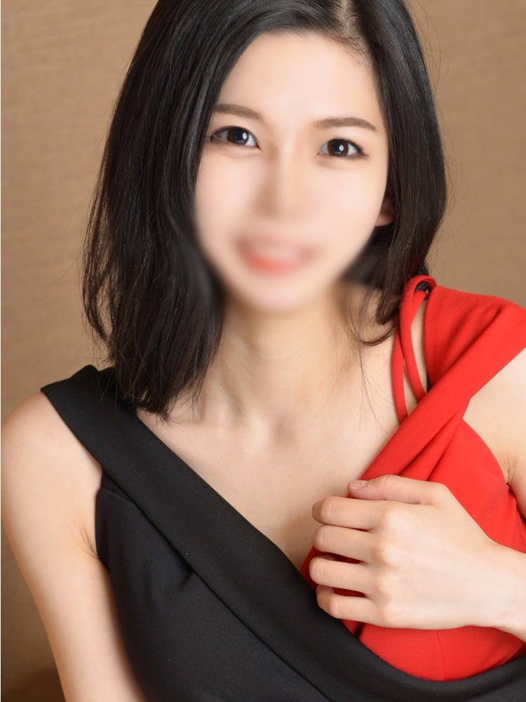 加藤 樹里亜 20歳