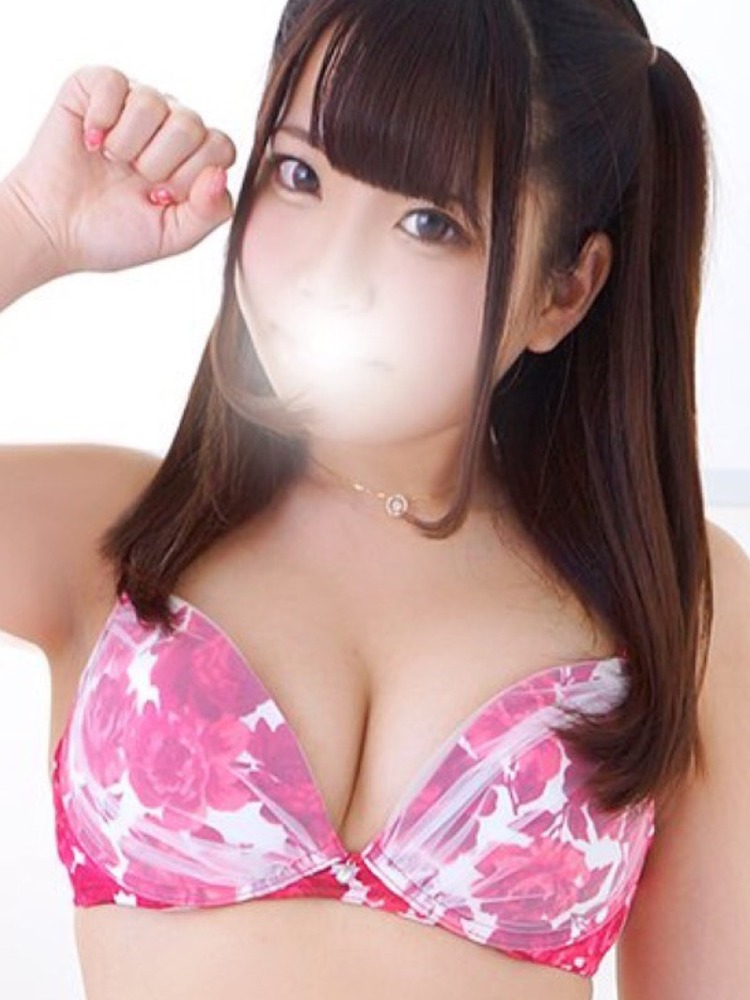 新垣みんと 20歳