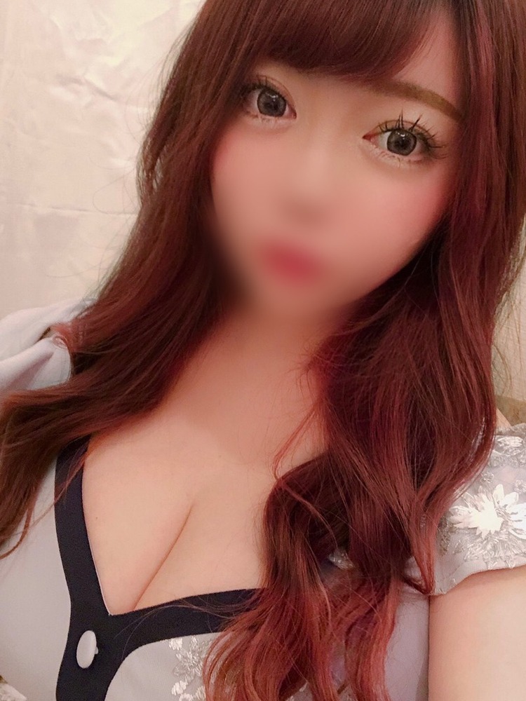 水嶋 かのん(24)